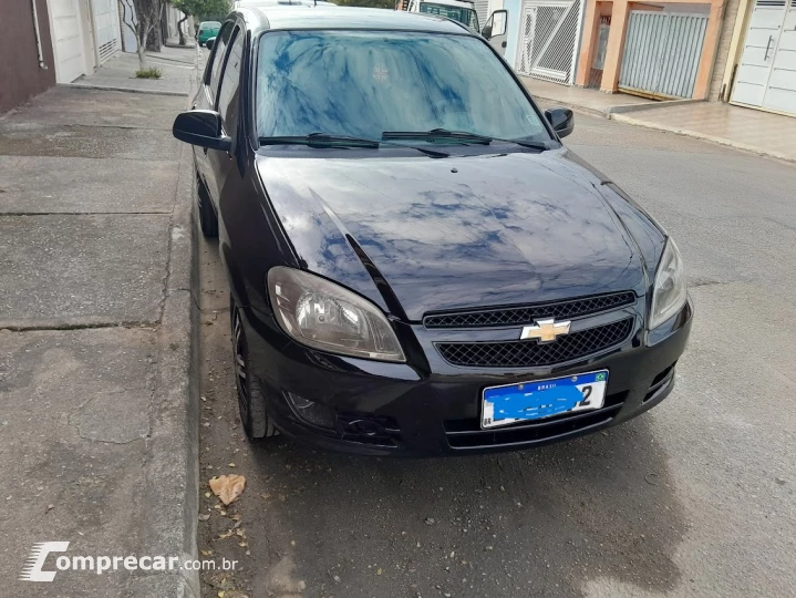 CELTA 1.0 MPFI LT 8V