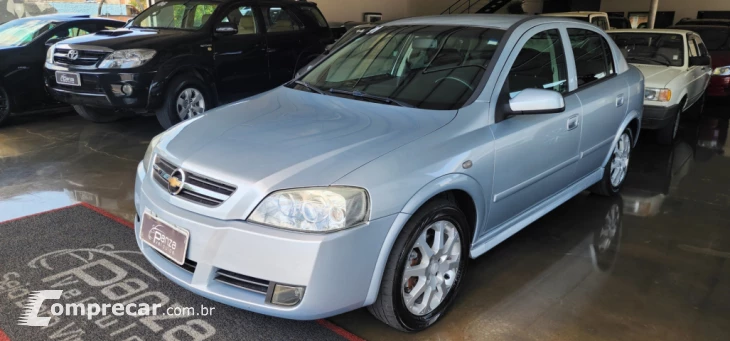 ASTRA 2.0 MPFI Advantage 8V