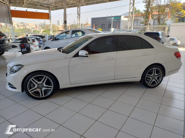 E 250 2.0 16V 4P AVANTGARDE TURBO AUTOMÁTICO