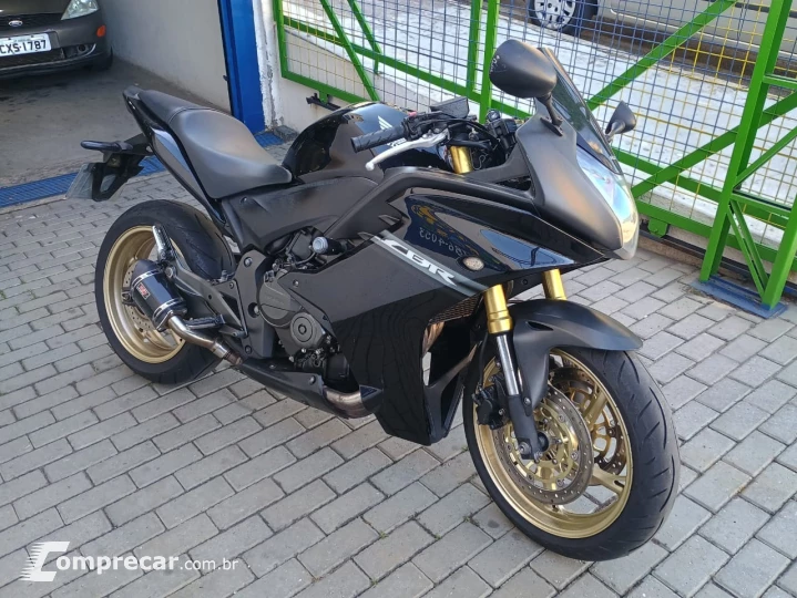 CBR 600F