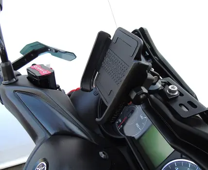 YAMAHA XMAX 250 ABS