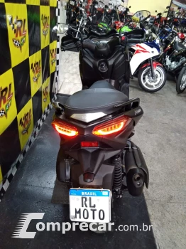 X-MAX 250