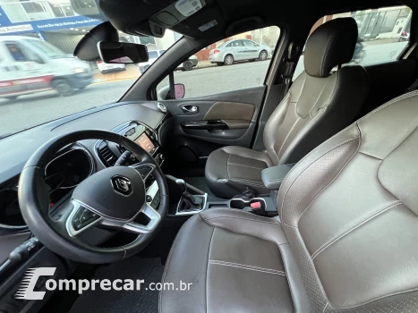 CAPTUR 1.3 TCE Iconic