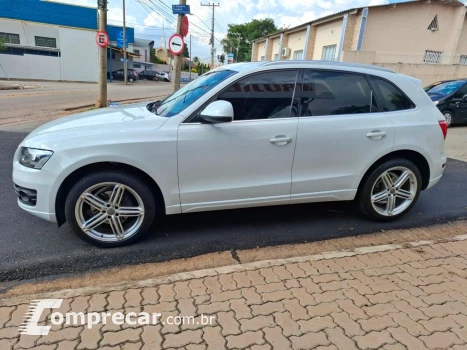 Audi Q5 2.0 Tfsi Attraction 16V 211Cv Gasolina 4P Automático 4 portas
