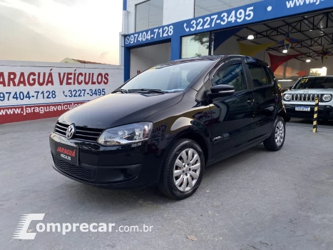 Volkswagen FOX 1.6 MI 8V 4 portas