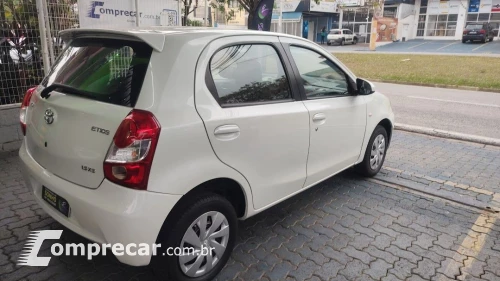 ETIOS 1.5 XS 16V