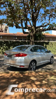 CITY 1.5 LX Sedan 16V