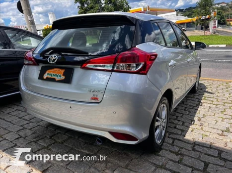 YARIS 1.5 16V XL Plus Connect