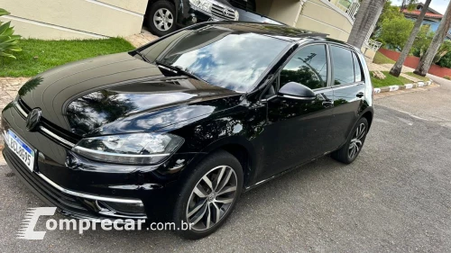 Volkswagen GOLF 1.0 200 TSI Comfortline 4 portas