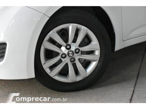 HB20 - 1.0 COMFORT PLUS 12V 4P MANUAL