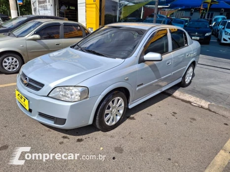 CHEVROLET ASTRA 2.0 MPFI Advantage Sedan 8V 4 portas