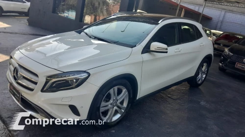 Mercedes-Benz GLA 250 2.0 TB 16V 4x2  211cv Aut. 4 portas