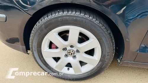 POLO 1.6 MI Serie Ouro 8V