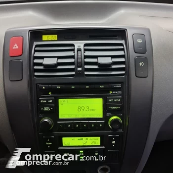 TUCSON 2.0 MPFI GLS 4X2 16V 143cv 2WD