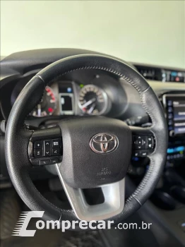 HILUX 2.8 D-4D TURBO DIESEL CD SRX 4X4 AUTOMÁTICO