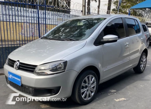 Volkswagen Fox 1.0 4P TRENDLINE FLEX 4 portas