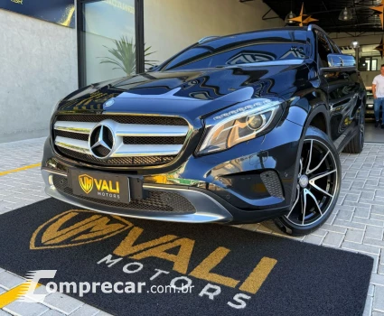 GLA 200 Vision 1.6/1.6 TB 16V Flex Aut.