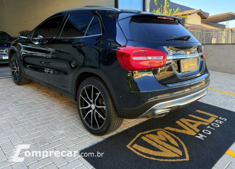 GLA 200 Vision 1.6/1.6 TB 16V Flex Aut.