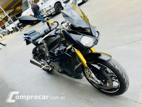 S 1000 R Modelo sem Versão