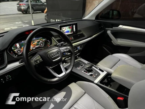 Audi Q5 2.0 TFSI Ambiente S Tronic 4 portas