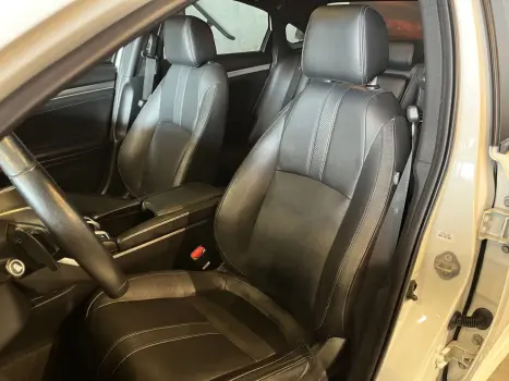 Civic 1.5 16V 4P TOURING TURBO AUTOMÁTICO CVT