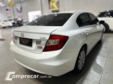 CIVIC - 2.0 LXR 16V 4P AUTOMÁTICO