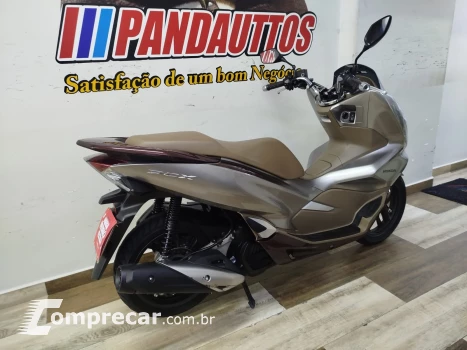 PCX 150 DLX