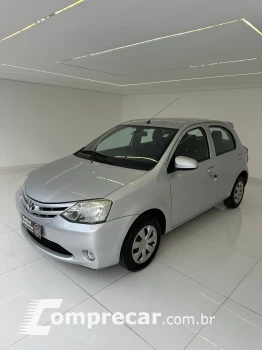 Toyota ETIOS 1.3 X 16V 4 portas
