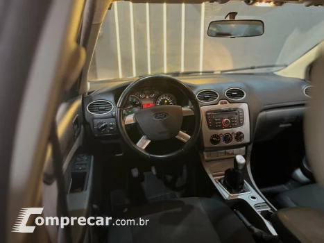 FOCUS 1.6 8V