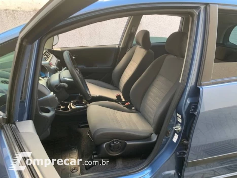 Fit Twist 1.5 Flex 16V 5p Mec.