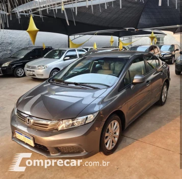 Honda CIVIC LXS 1.8 4 portas