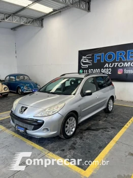 PEUGEOT PEUGEOT 207 1.6 SW XS 16V 4 portas