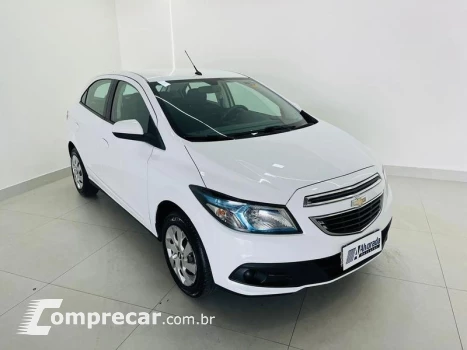 CHEVROLET ONIX 1.4MT LT 4 portas