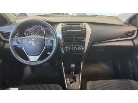 YARIS 1.5 16V FLEX SEDAN XL LIVE MULTIDRIVE