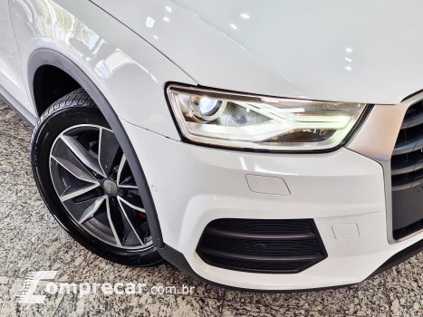 Q3 2.0 TFSI Ambiente Quattro