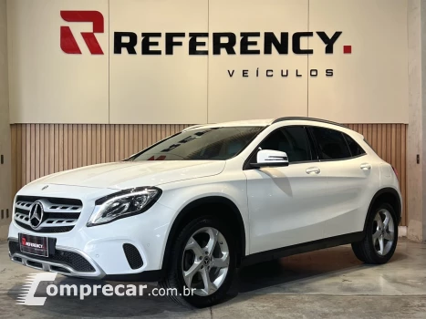 Mercedes-Benz GLA 200 1.6 CGI FLEX ADVANCE 7G-DCT 4 portas