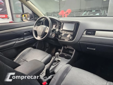 OUTLANDER 2.0 16V 160cv Aut.