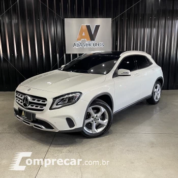 Mercedes-Benz GLA 200 1.6 CGI Advance 16V Turbo 4 portas