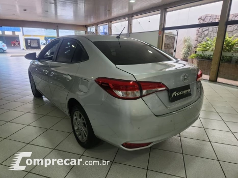 Yaris Sedan 1.5 16V 4P FLEX XS CONNECT MULTIDRIVE AUTOMÁTICO