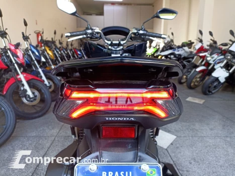 PCX 160 DLX