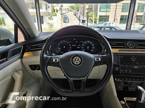 Volkswagen PASSAT 2.0 16V TSI Bluemotion Highline 4 portas