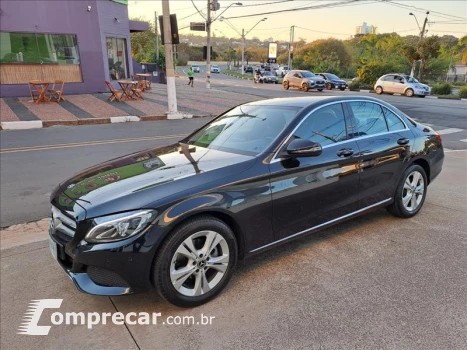 Mercedes-Benz C 180 1.6 CGI Avantgarde 4 portas