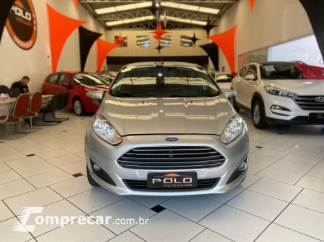 FORD FIESTA 1.6 SE HATCH 16V FORD 4 portas