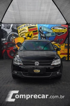 JETTA Highline 2.0 TSI 16V 4p Tiptronic