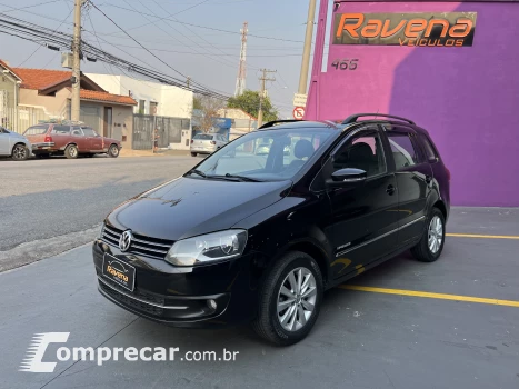 Volkswagen SPACEFOX 1.6 MI Sportline I-motion 8V 4 portas