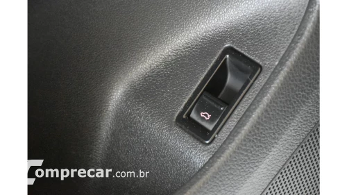 JETTA - 2.0 COMFORTLINE 4P MANUAL