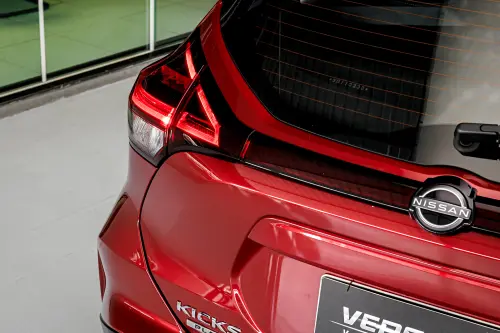 KICKS PLAY 1.6 16vstart Advance Plus