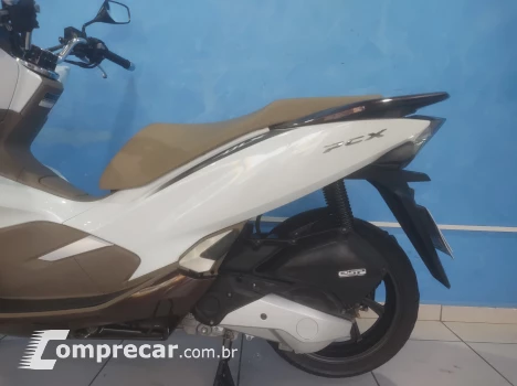 PCX DLX