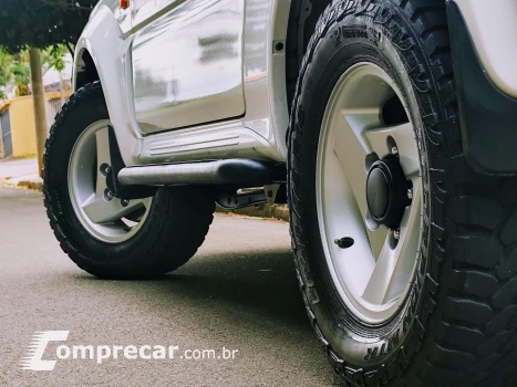 JIMNY 1.3 FULL 4X4 16V GASOLINA 2P MANUAL
