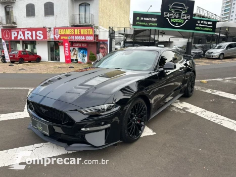 FORD Mustang GT Premium 5.0 V8 4 portas